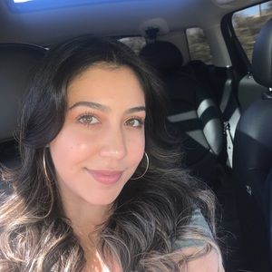 Meet your Posher, Diana